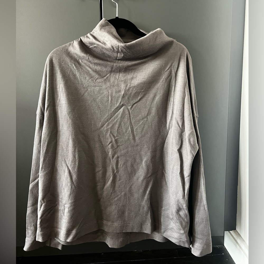 Lululemon long sleeve